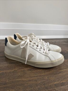 Veja Campo Sneaker